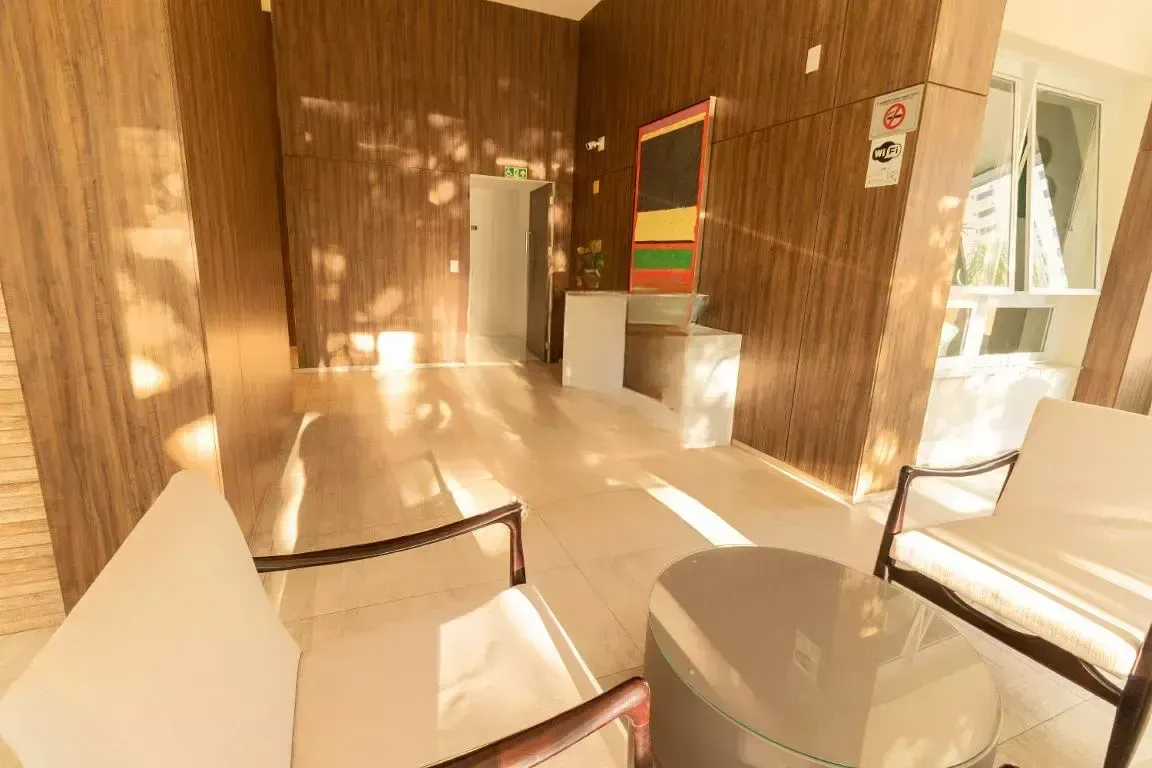 Foto do condomínio — Barão 305