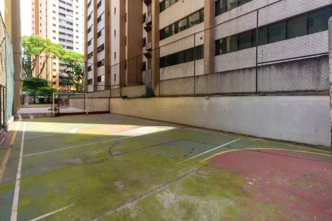 Foto do condomínio — Edificio Liria