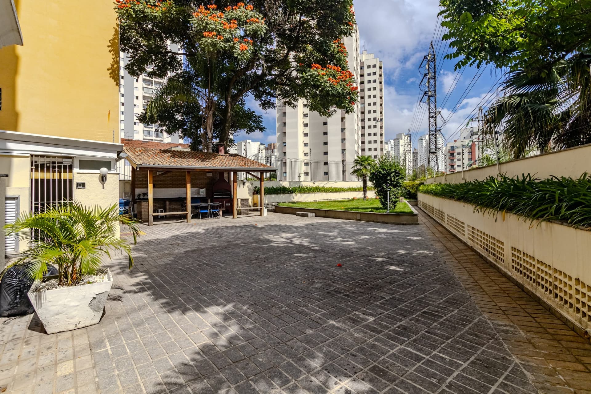 Foto do condomínio — Residencial Porto Seguro
