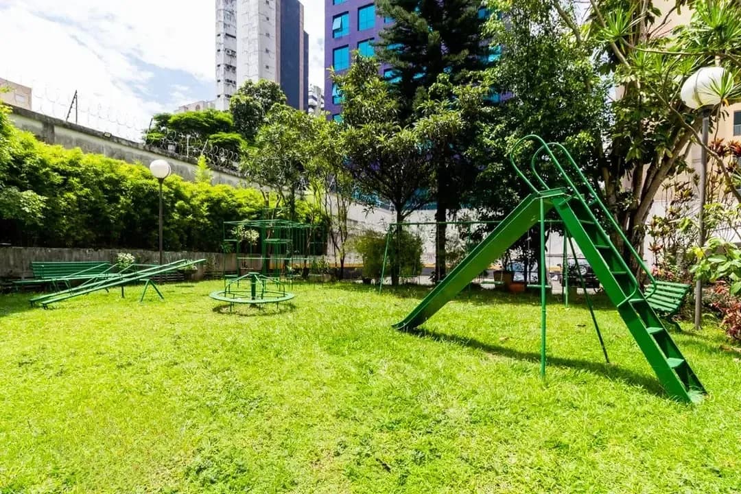Foto do condomínio — Conde Versalhes